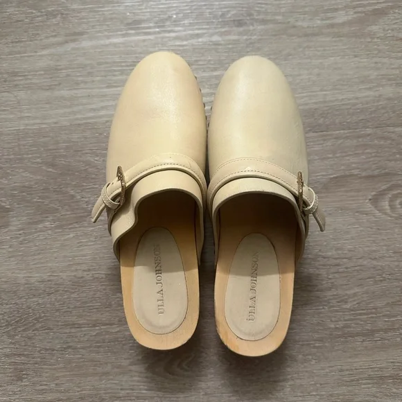 Ulla Johnson Cream Leather Clogs - Picture 2 of 7